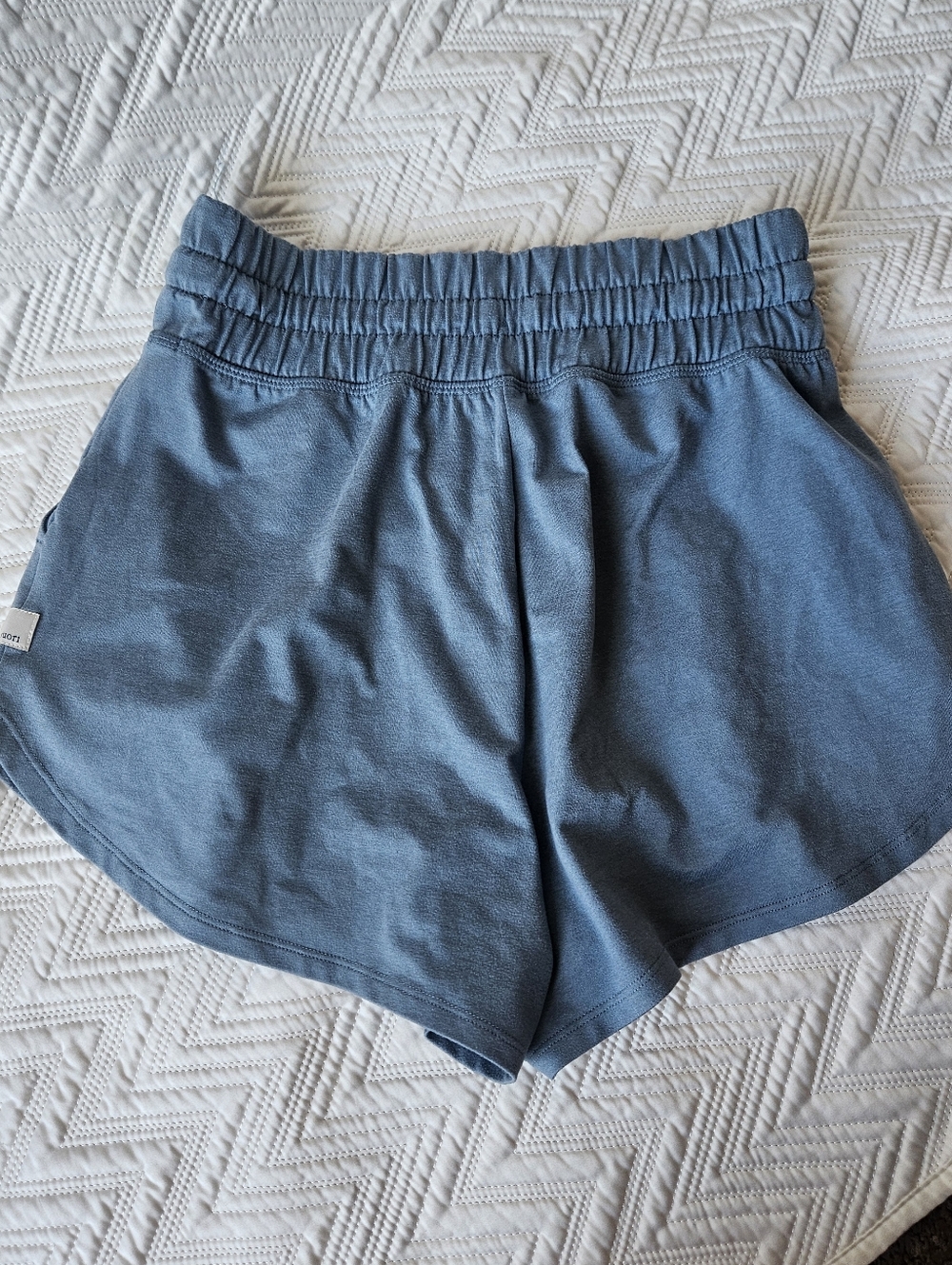 Womens Vuori Halo Performance Crop 2.o - Picture 14 of 16